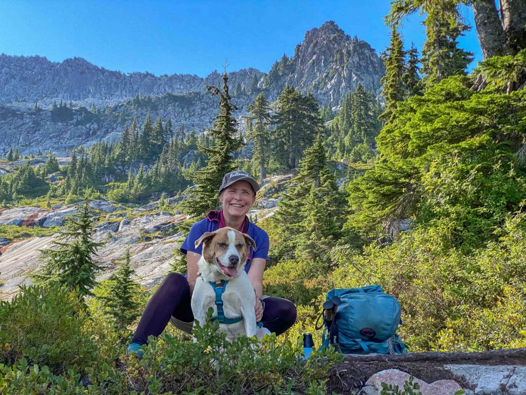 Taking a break below Pilchuck's summit with my hot doggie Ajax.