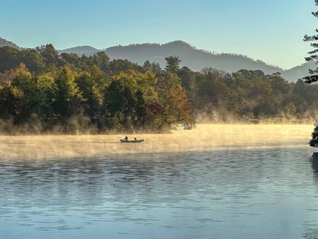 Beaver Lake in Asheville, NC on a foggy mountain morning
