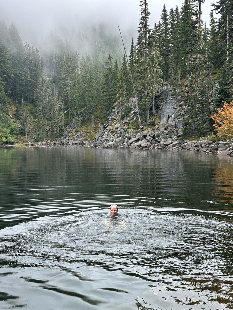 
A VERY brief, cold dip in Windy Lake on September 15 as part of our epic 21-mile, 6000' gain graduation hike to Kaleetan, Windy, Tuscohatchie, and Pratt Lakes.